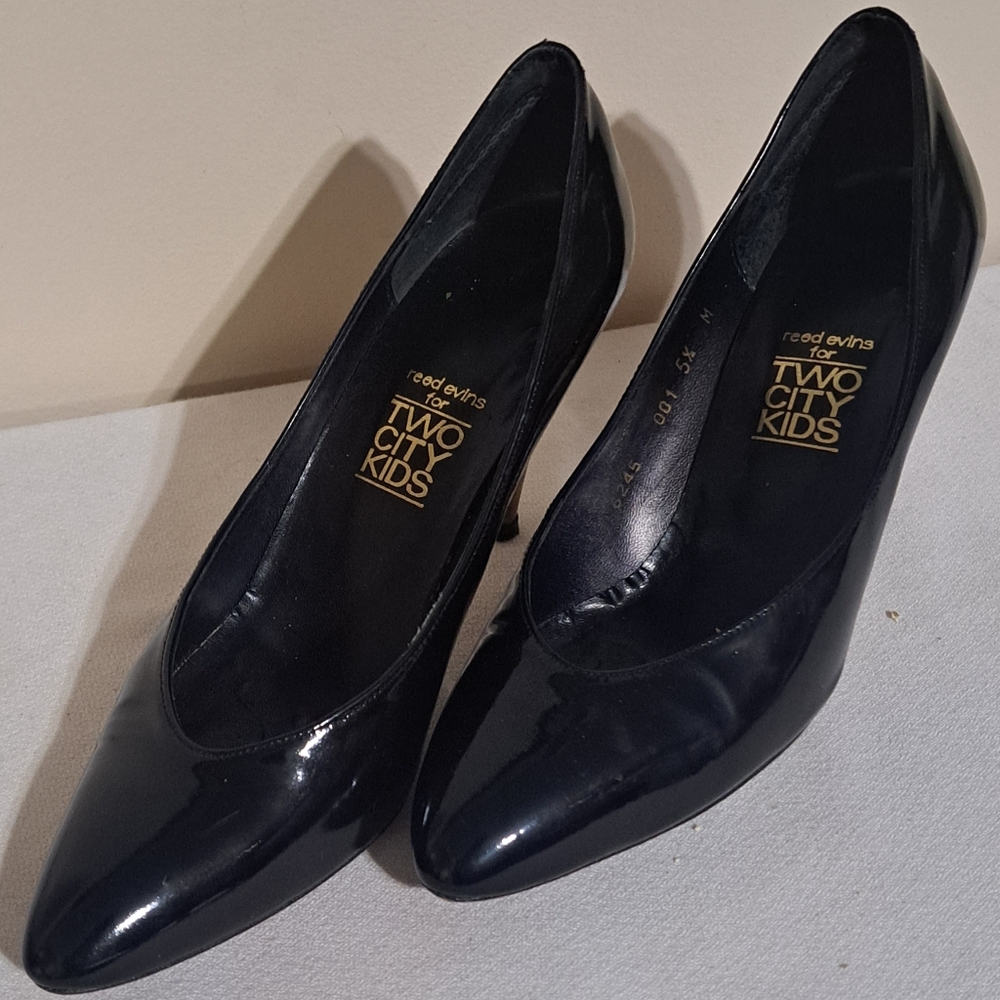 Two City Kids Black Heels With Orange And Black Art Deco Heels Size 6.5